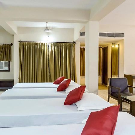 מנדרמוני Oyo 15149 Hotel Ajoy Minar מראה חיצוני תמונה